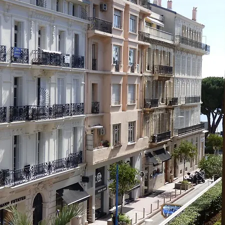 Croisette 20 Bis Serbes Daire Cannes